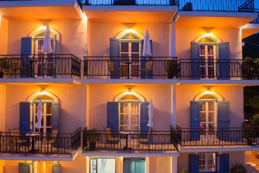 Maria Studios Poros Town Exterior foto