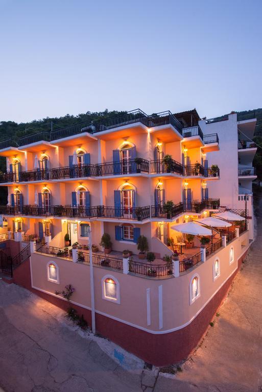 Maria Studios Poros Town Exterior foto