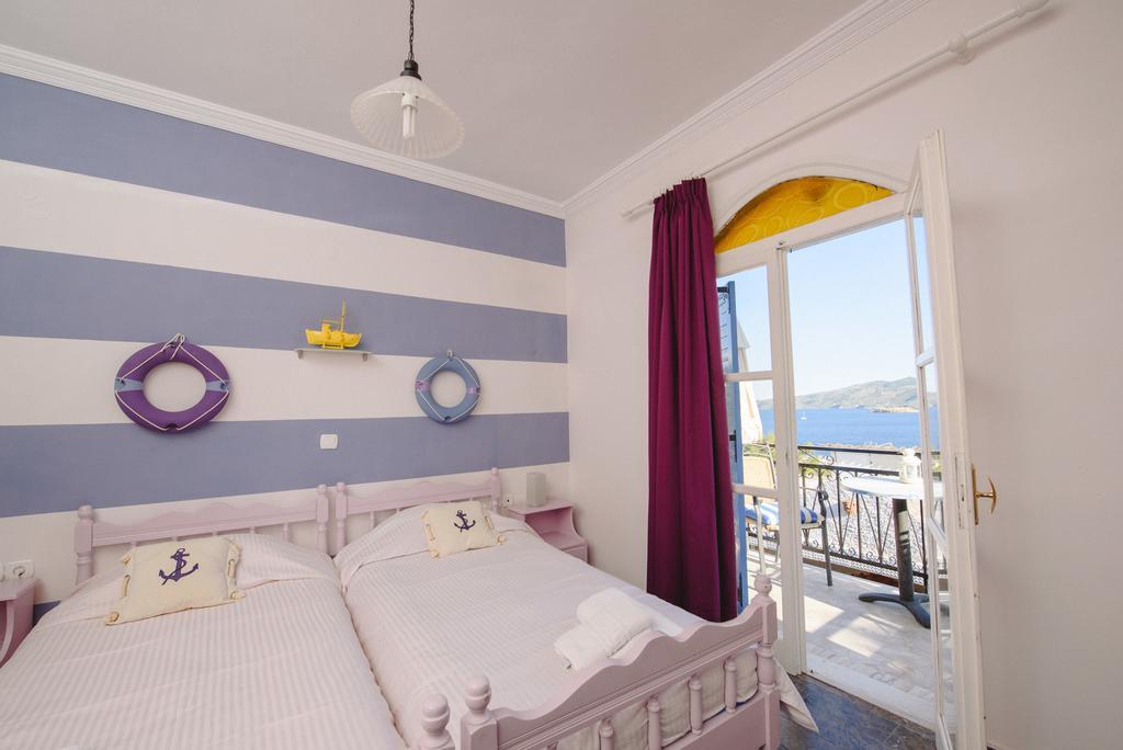 Maria Studios Poros Town Exterior foto