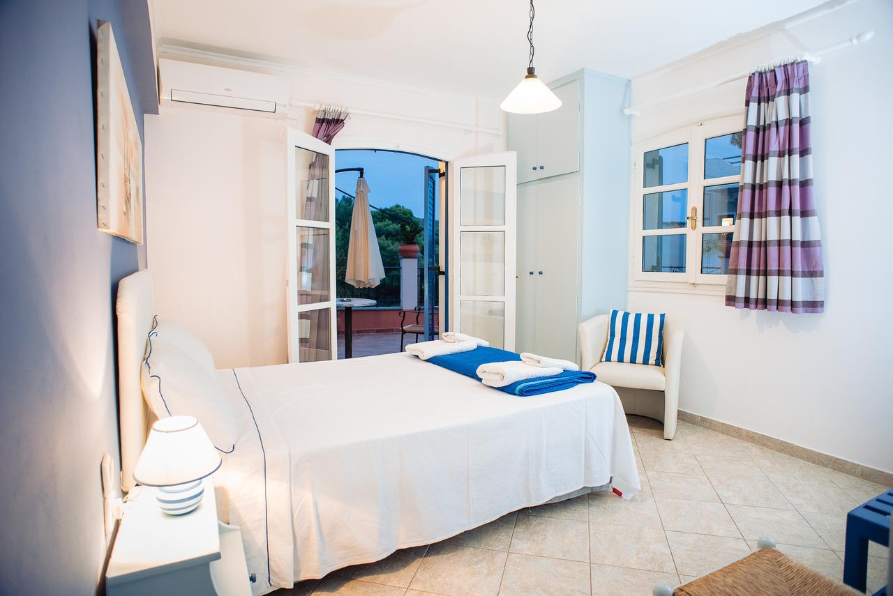 Maria Studios Poros Town Exterior foto